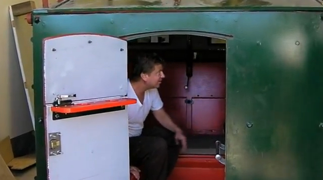 Garbage Dumpster House-1 | Mojo Dialer Blog